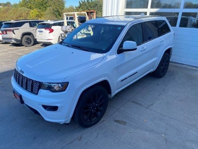 2017 Jeep Grand Cherokee Altitude