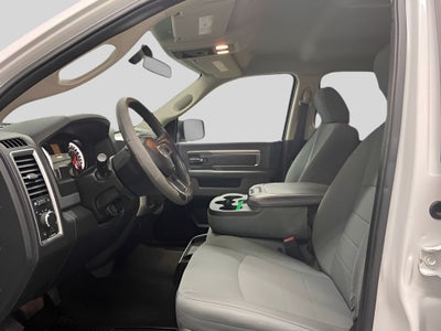 2017 RAM 1500 SLT Crew Cab 4x4 6'4" Box