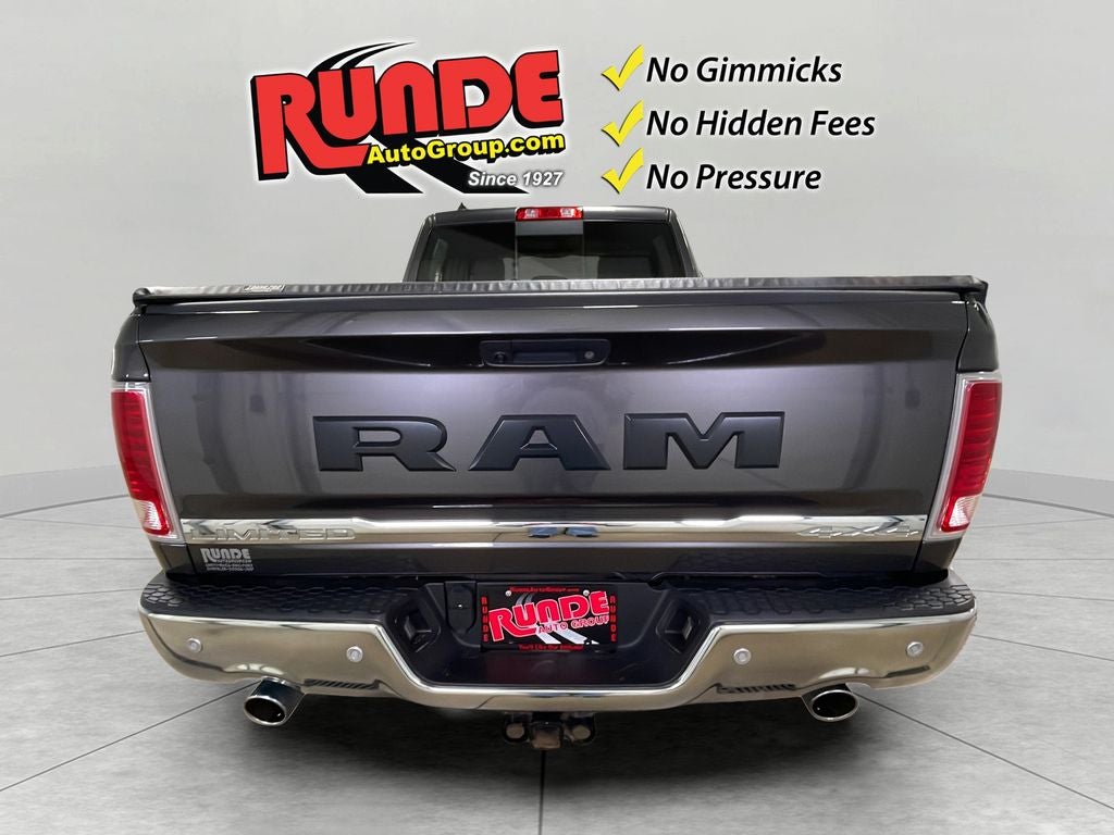 2017 RAM 1500 Limited Crew Cab 4x4 6'4" Box