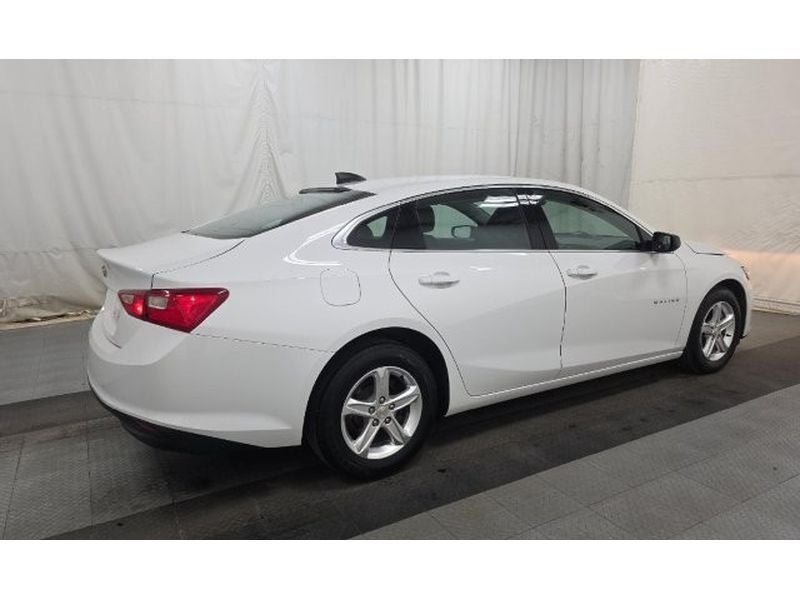 2021 Chevrolet Malibu LS