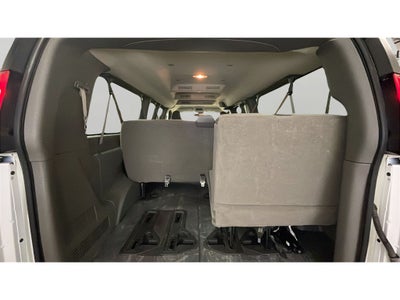 2025 Chevrolet Express Passenger 1LT