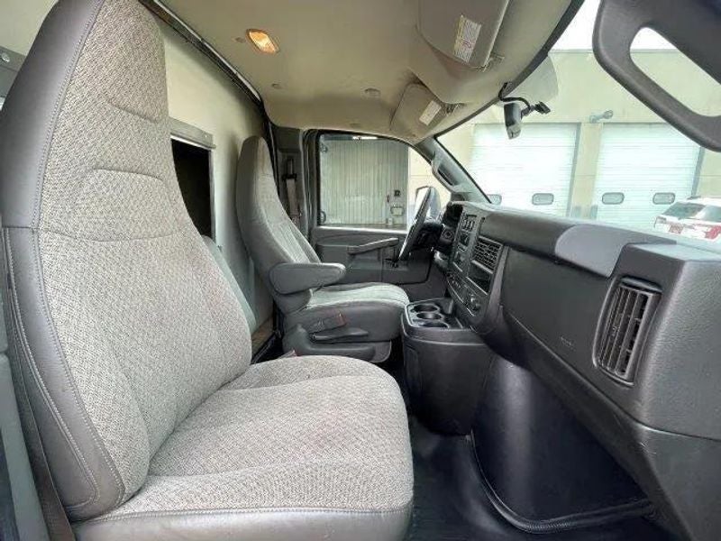 2020 Chevrolet Express Cutaway 3500 Work Van