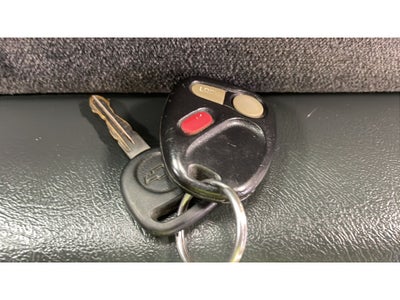 2001 Chevrolet Silverado 1500 LS