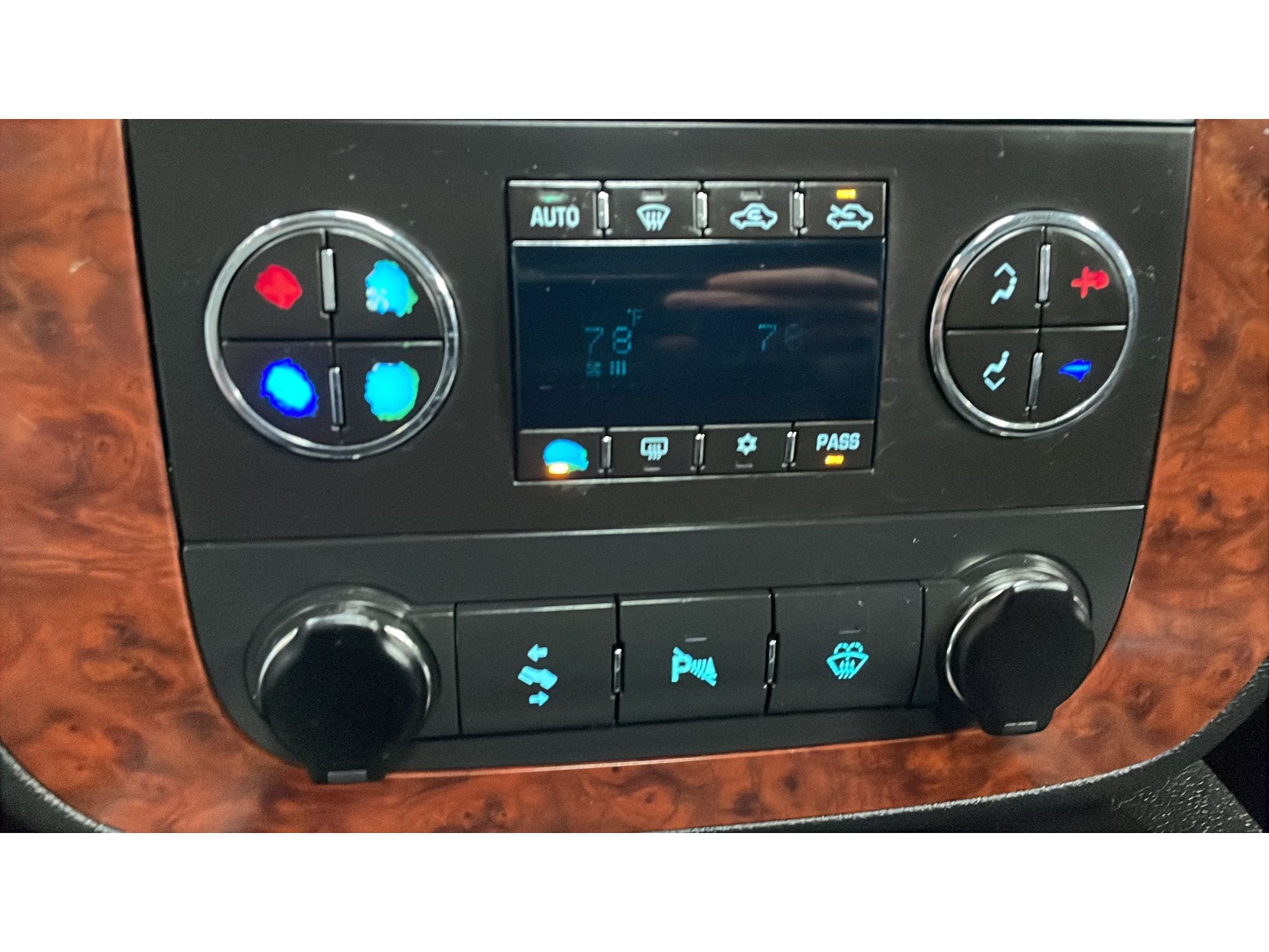 2008 Chevrolet Silverado 3500 HD DRW LTZ