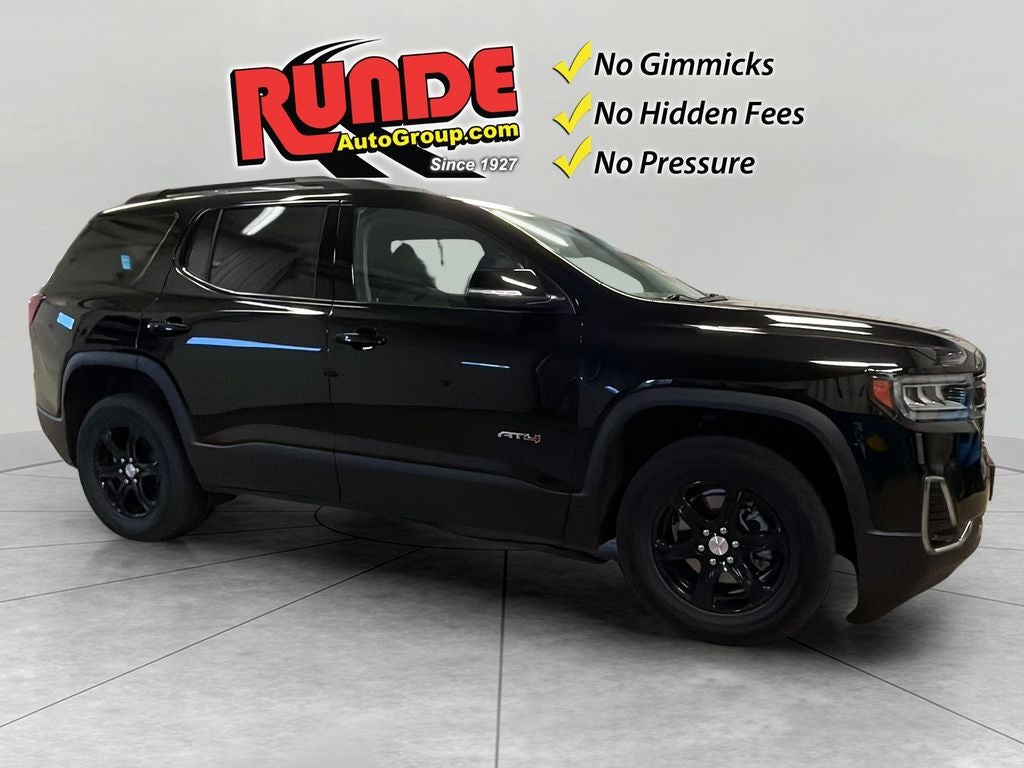 2022 GMC Acadia AT4