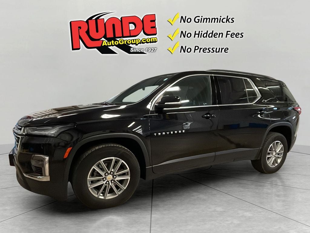 2023 Chevrolet Traverse LT Leather