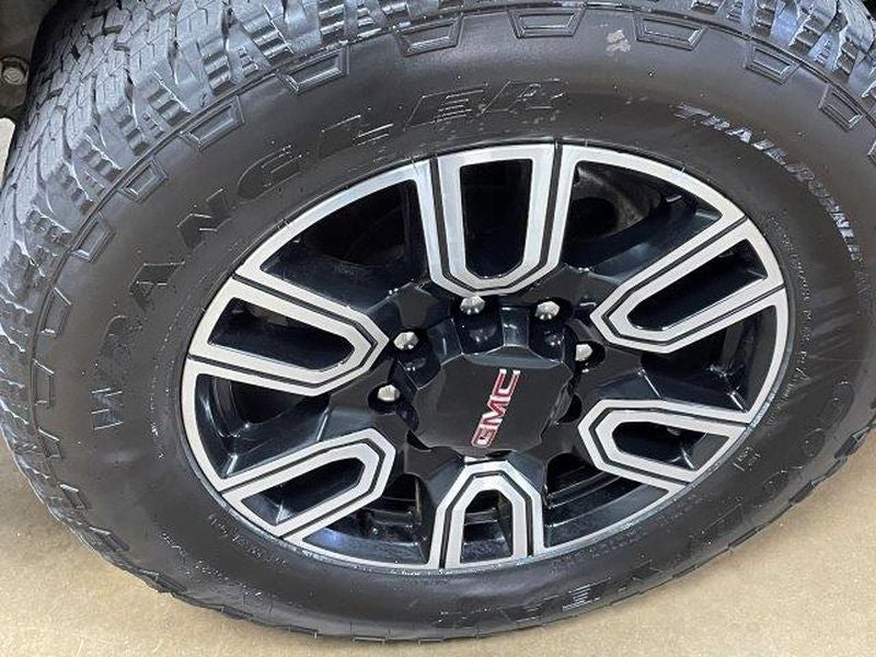 2023 GMC Sierra 2500 HD AT4