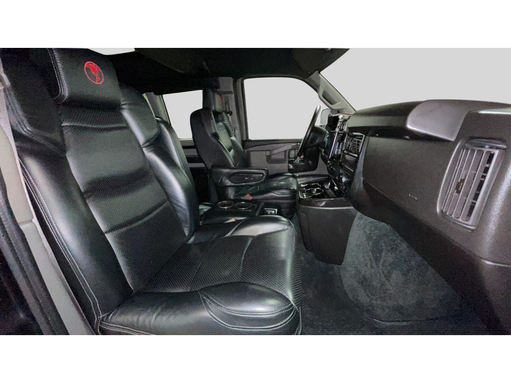 2025 GMC Savana Cargo Work Van