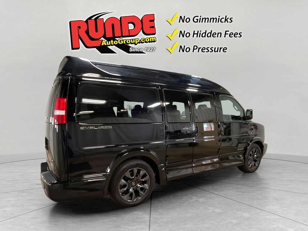 2025 GMC Savana Cargo Work Van