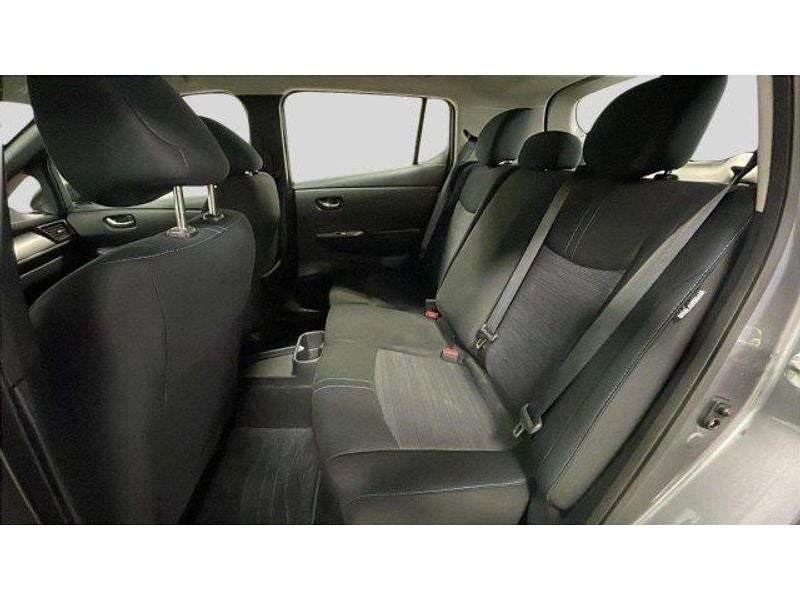 2023 Nissan LEAF S 40 kWh