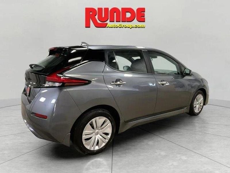 2023 Nissan LEAF S 40 kWh