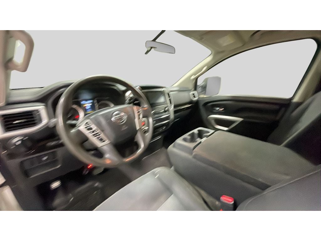 2017 Nissan TITAN XD SV Diesel