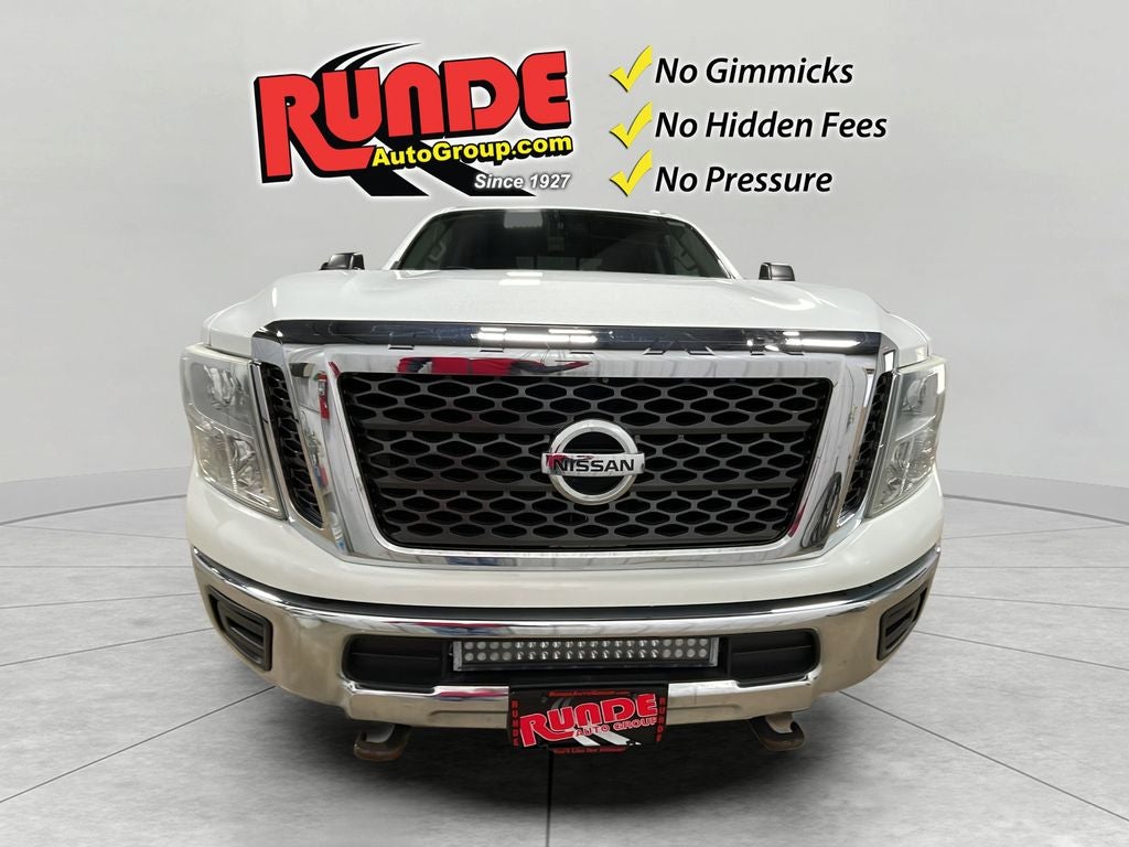 2017 Nissan TITAN XD SV Diesel