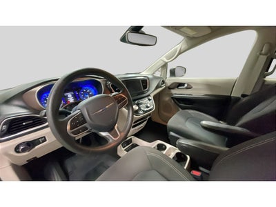 2021 Chrysler Voyager L