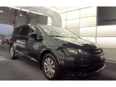 2021 Chrysler Voyager L