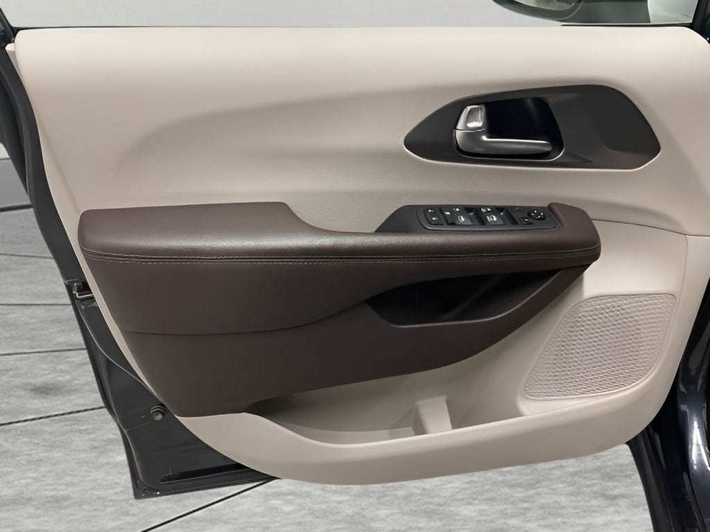 2019 Chrysler Pacifica LX