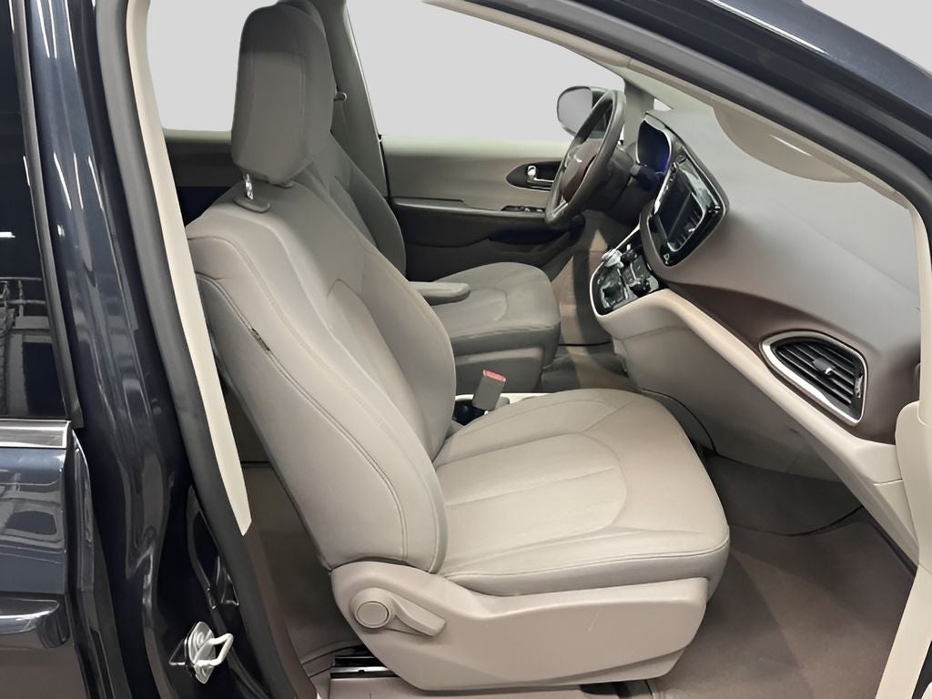 2019 Chrysler Pacifica LX