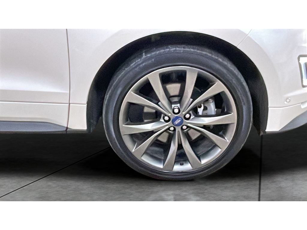 2018 Ford Edge Sport