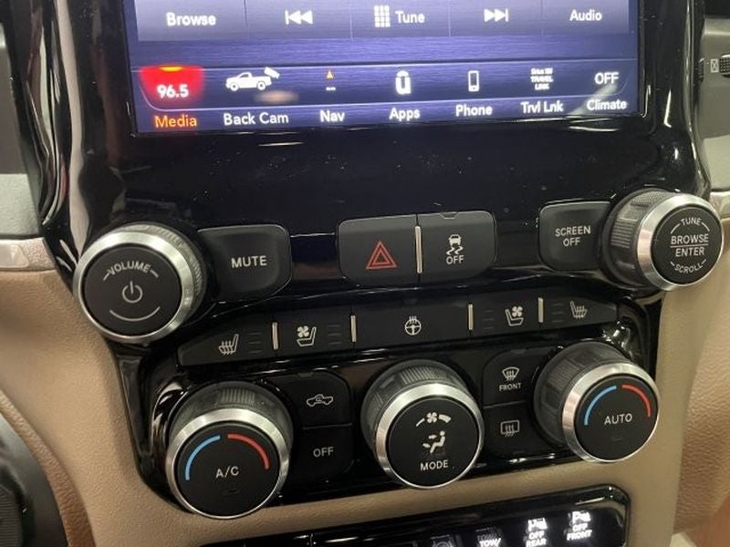 2020 RAM 3500 Laramie Crew Cab 4x4 6'4" Box