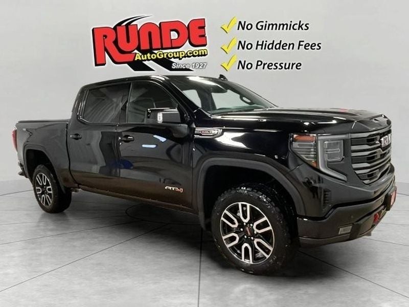 2025 GMC Sierra 1500 AT4
