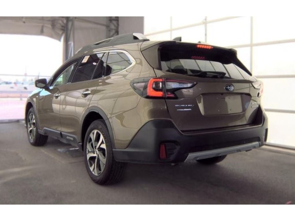 2022 Subaru Outback Touring XT