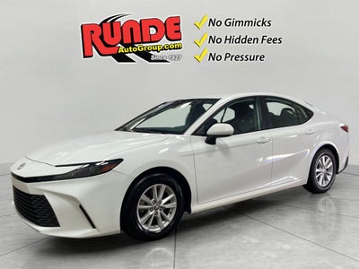 2025 Toyota Camry LE