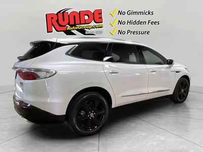 2024 Buick Enclave Essence