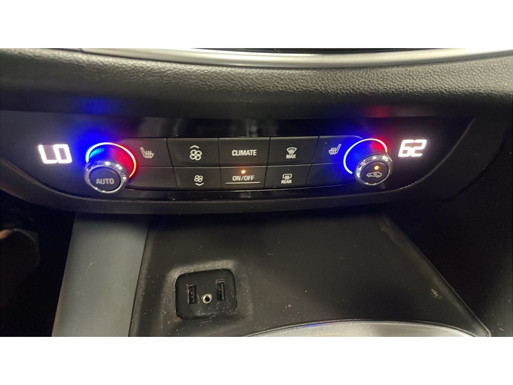 2019 Buick Enclave Essence