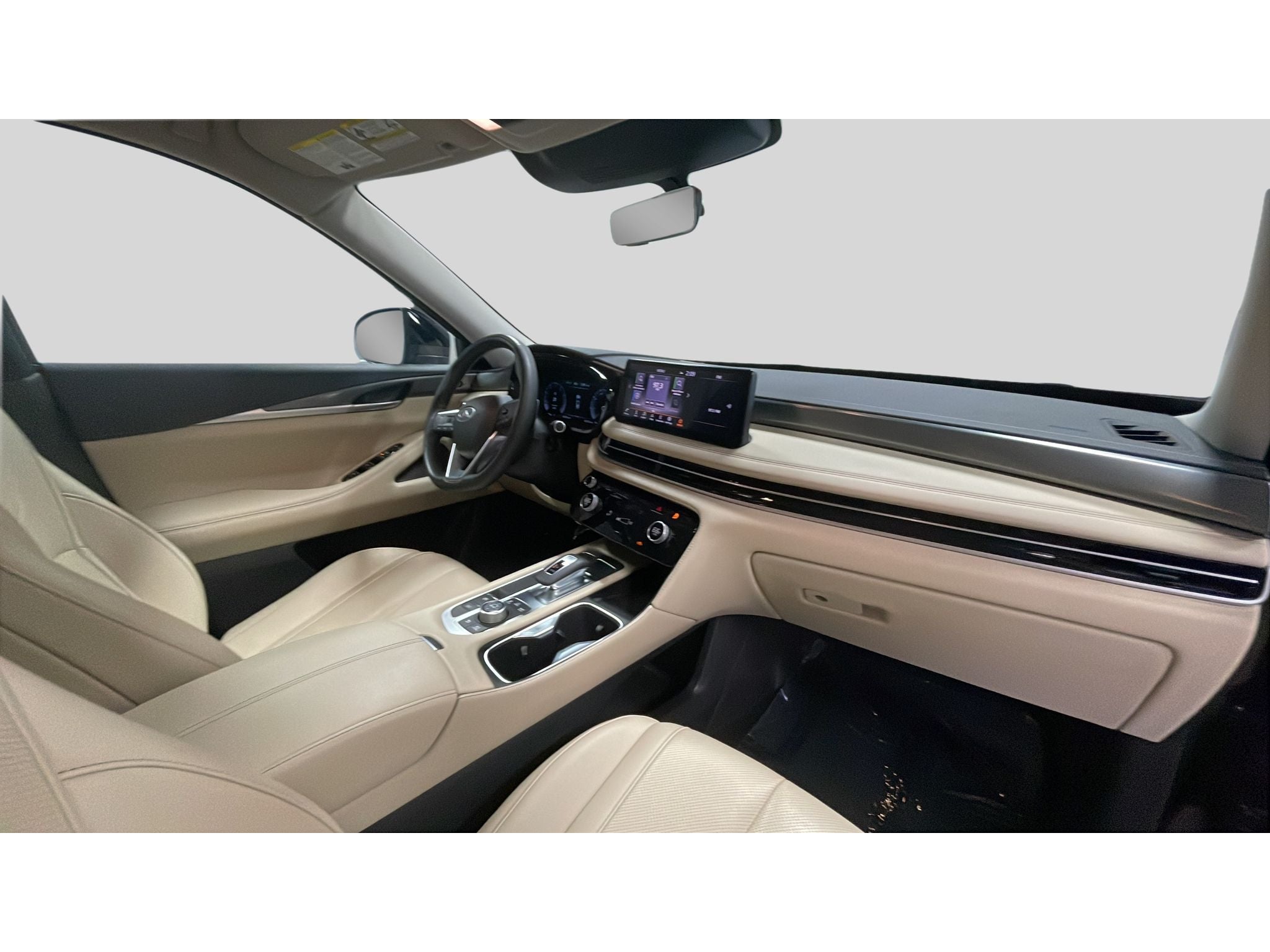 2024 INFINITI QX60 LUXE