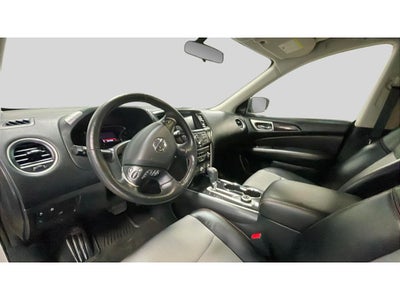 2020 Nissan Pathfinder SV