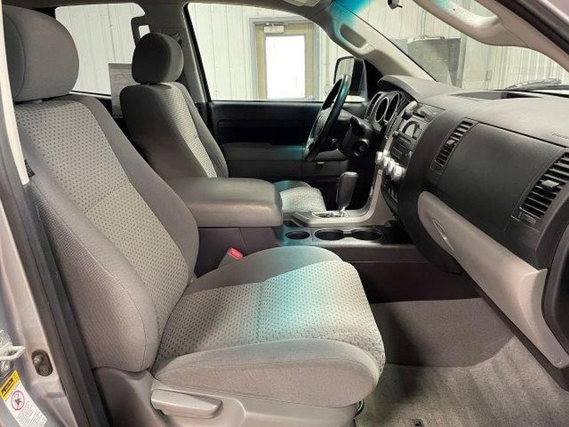 2011 Toyota Tundra Grade 5.7L V8