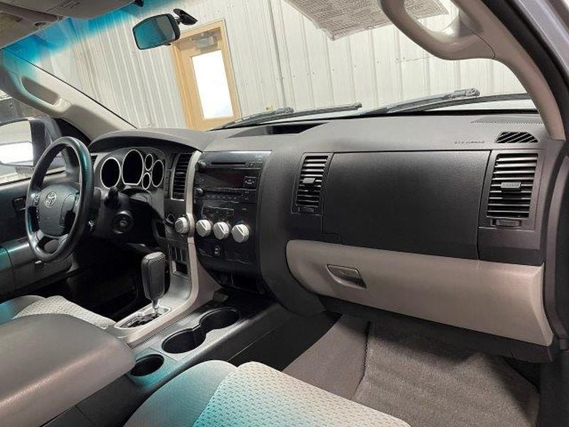 2011 Toyota Tundra Grade 5.7L V8