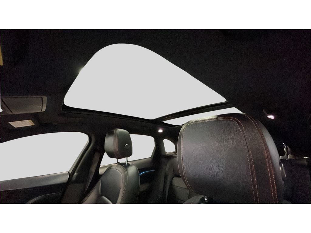 2017 Jaguar F-PACE 35t Prestige