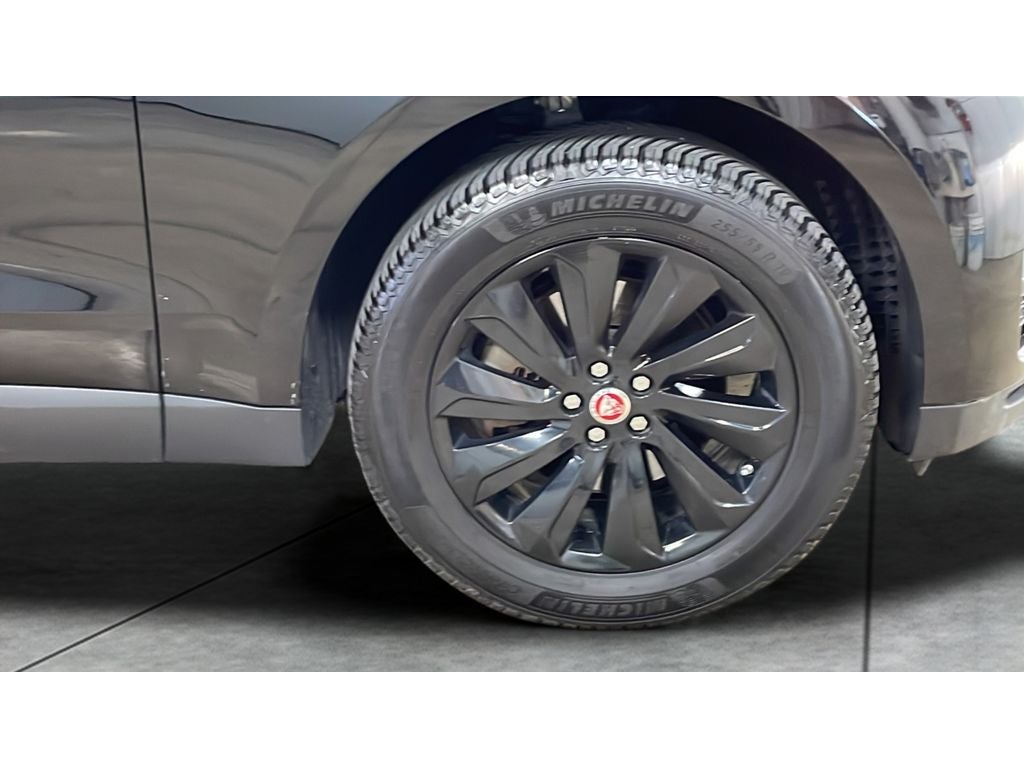 2017 Jaguar F-PACE 35t Prestige