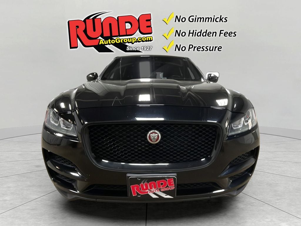 2017 Jaguar F-PACE 35t Prestige