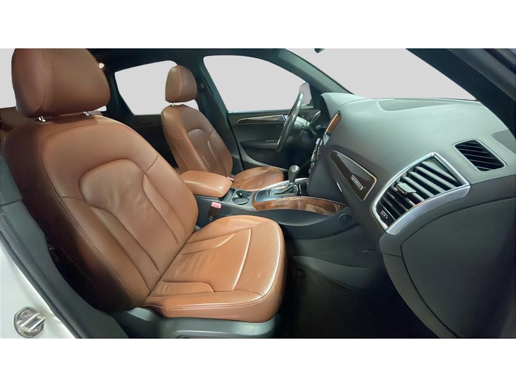 2011 Audi Q5 2.0T Premium Plus