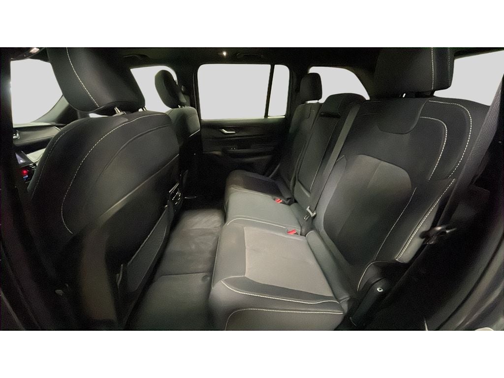 2024 Jeep Grand Cherokee Laredo X