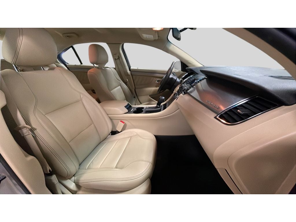 2019 Ford Taurus SEL