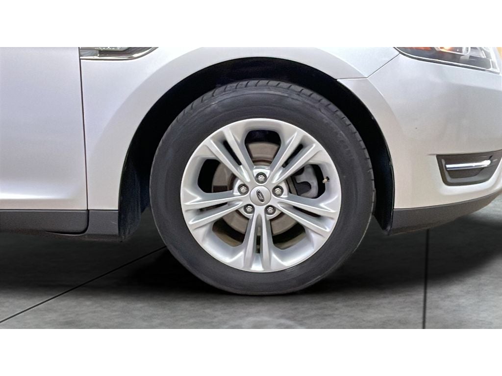 2019 Ford Taurus SEL