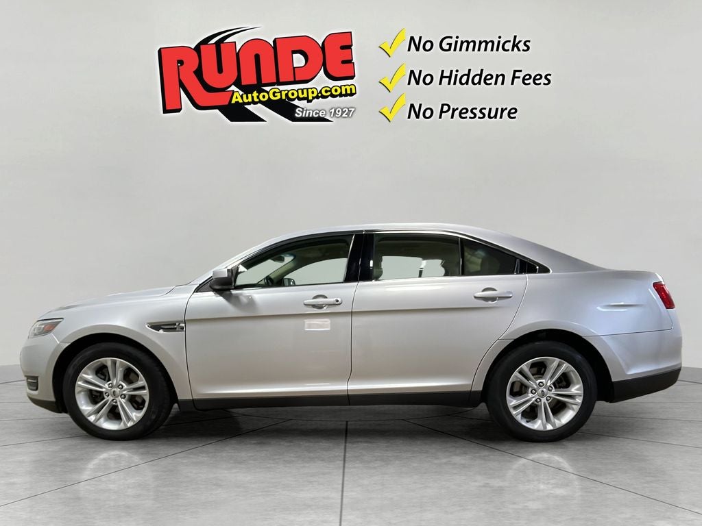 2019 Ford Taurus SEL