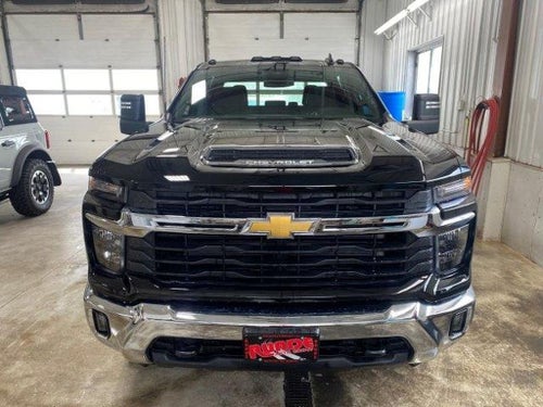 2024 Chevrolet Silverado LT