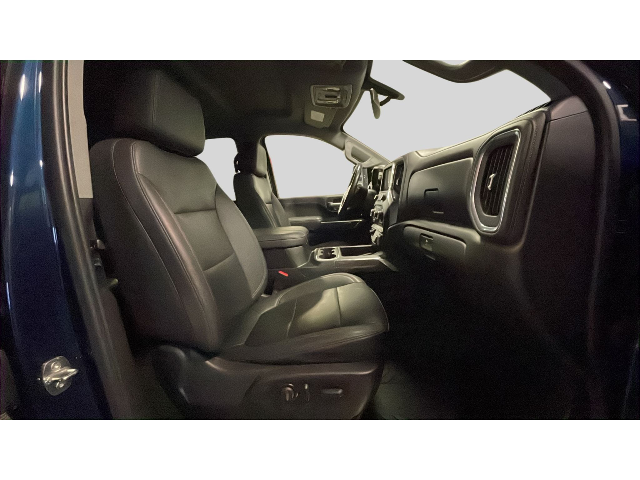 2023 Chevrolet Silverado LTZ