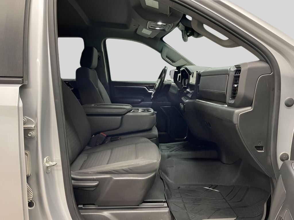 2022 Chevrolet Silverado LT