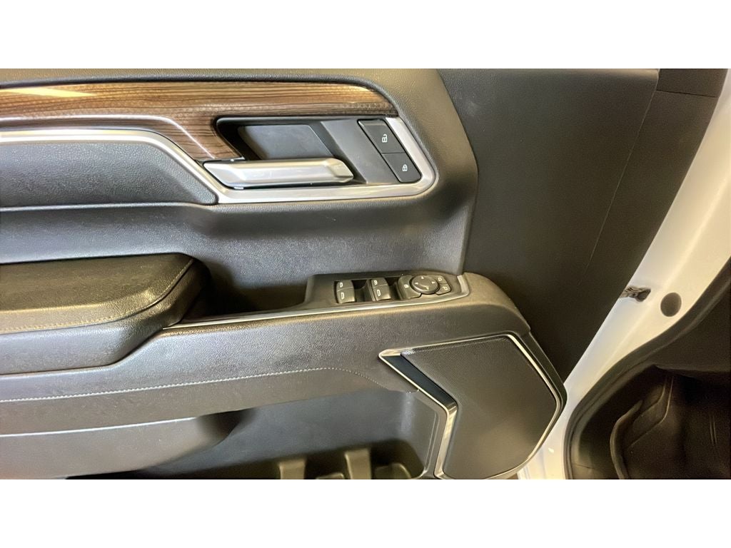 2023 Chevrolet Silverado LT