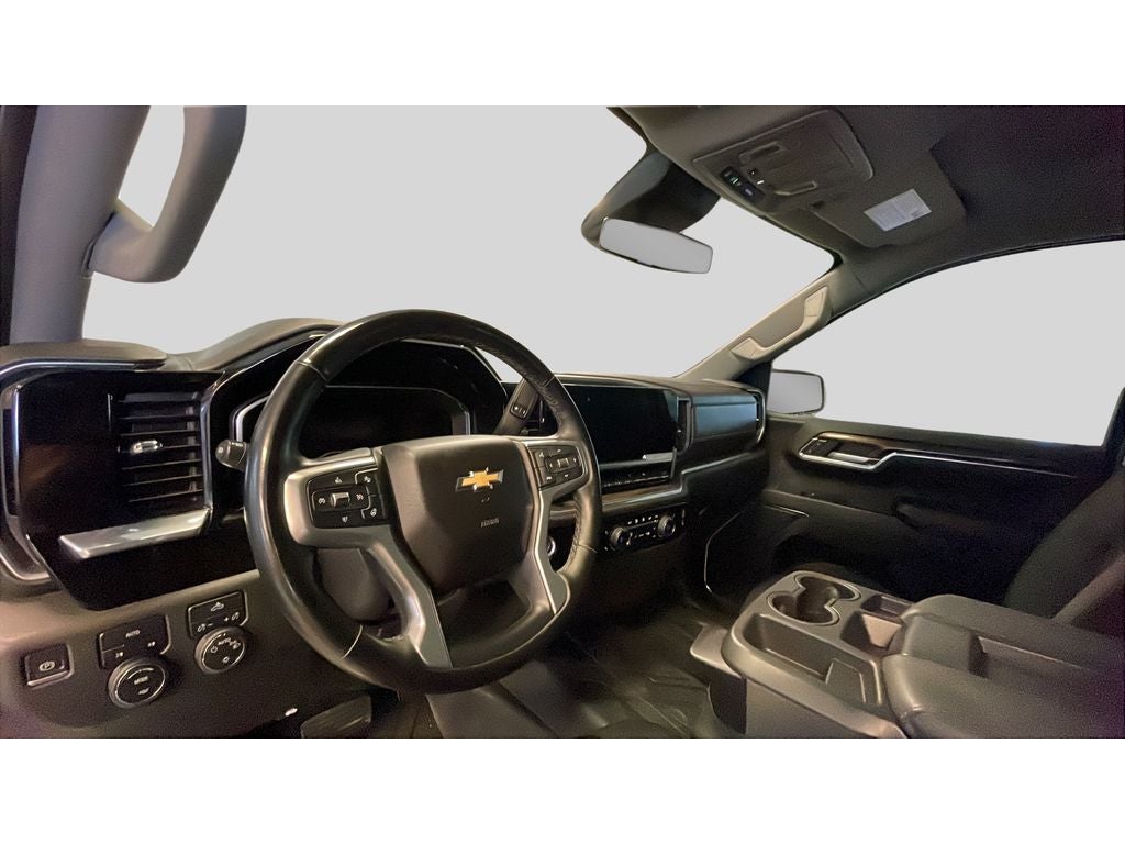 2023 Chevrolet Silverado LT