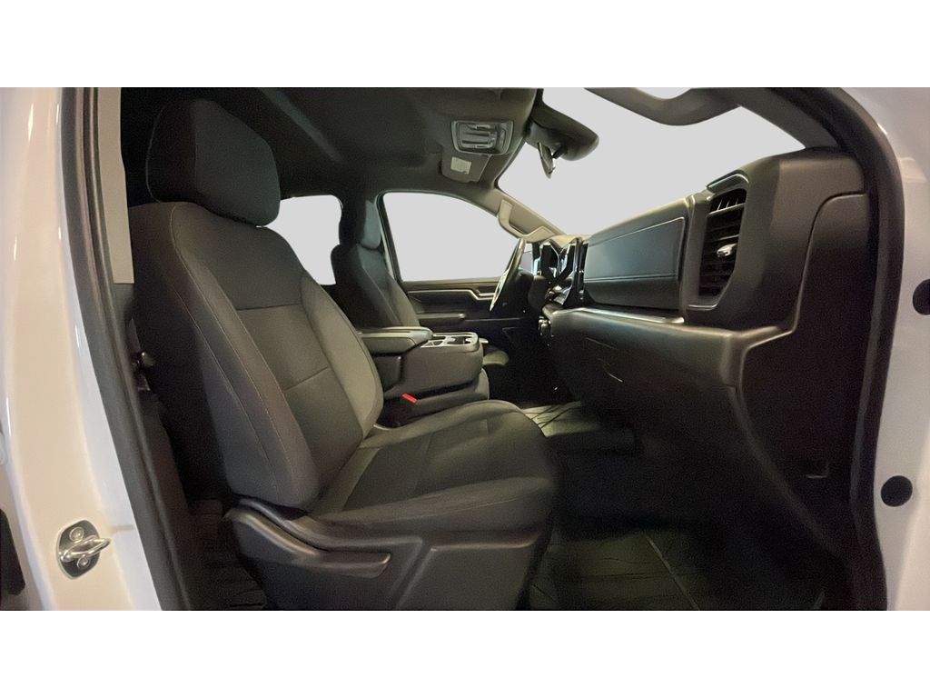 2023 Chevrolet Silverado LT
