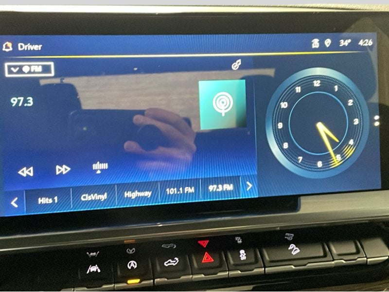 2023 Chevrolet Silverado LT