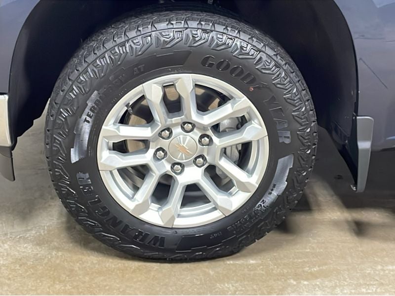 2023 Chevrolet Silverado LT
