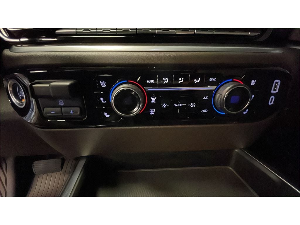 2024 Chevrolet Silverado LTZ