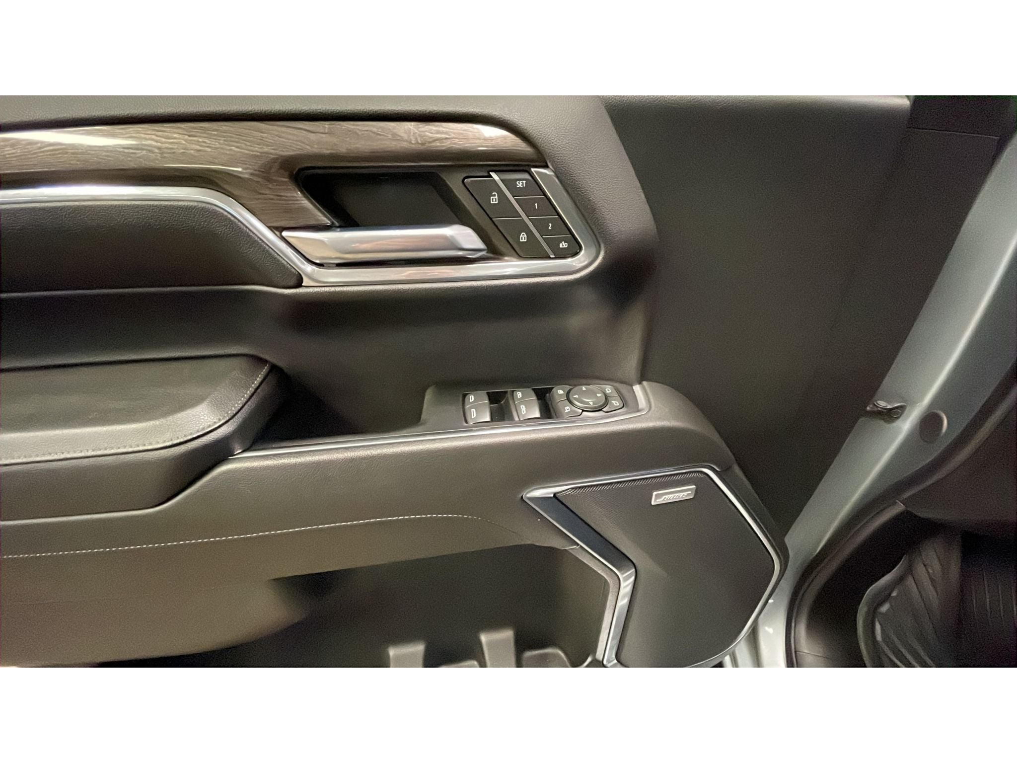 2024 Chevrolet Silverado LTZ